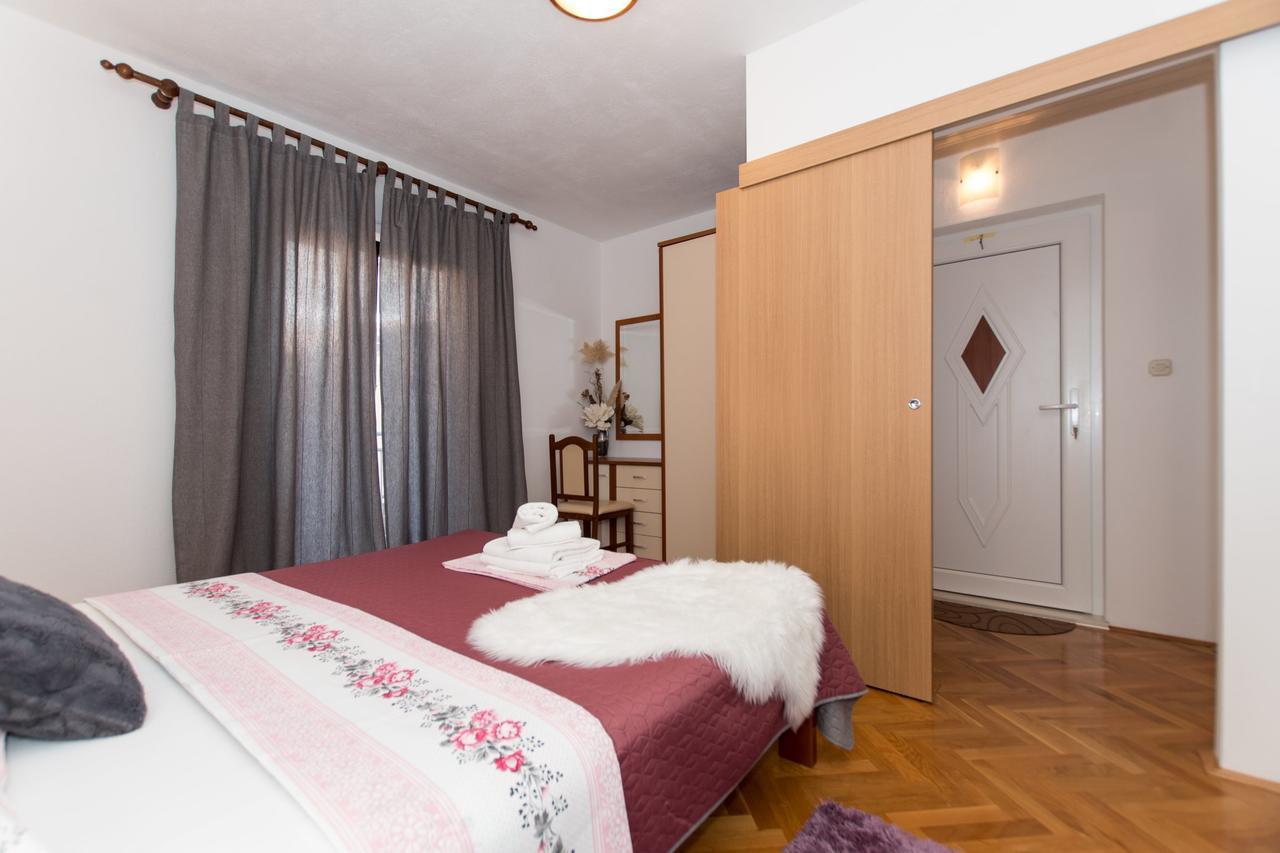 Seaview Apartment Slavica Brela Exterior foto
