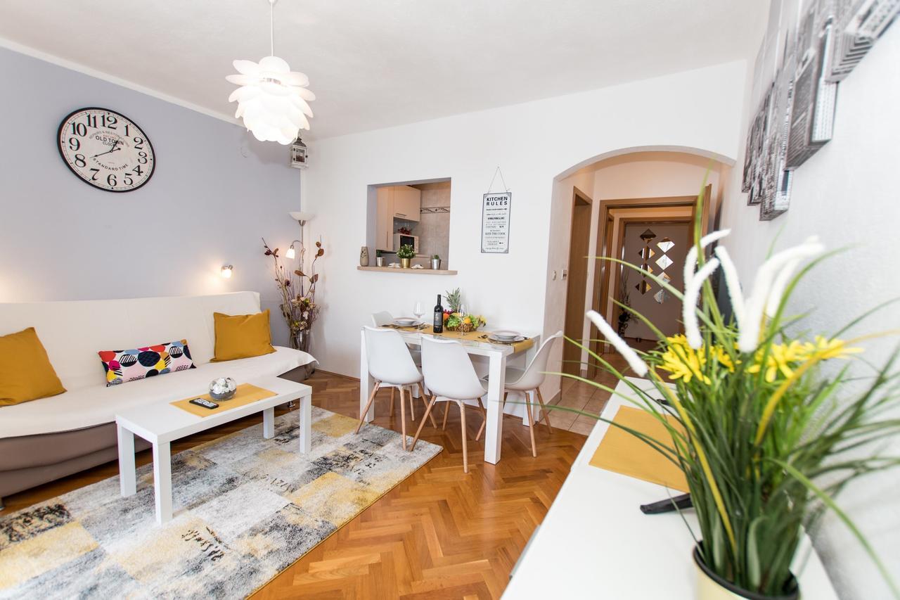 Seaview Apartment Slavica Brela Exterior foto